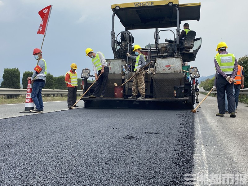 智能乳化沥青洒布车_智能沥青洒布车_智能沥青洒布车使用方法