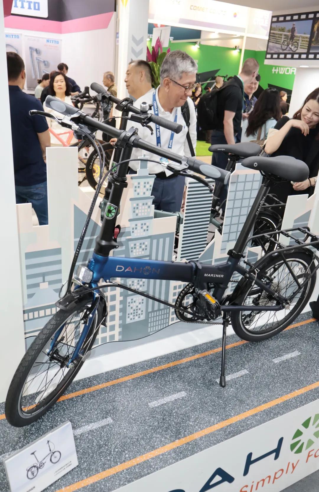 2025台北国际自行车展 DAHON大行快车道技术_美国大行折叠车专卖店怎么样_DAHON大行Vélodon A4公路车