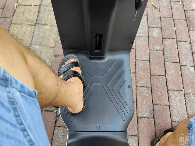 爱玛电动车自行车_爱玛自行车好不好_爱玛骠骑电动车