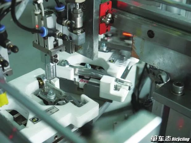 山地车v刹装置_自行车刹车生产过程_V刹生产工艺详解