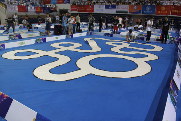 江苏省大学生智能汽车竞赛_全国大学生智能汽车竞赛赛道变化_恩智浦智能车大赛报道