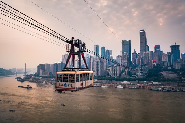 重庆新能源汽车人才培养_校企合作模式_全国大学生智能车竟赛