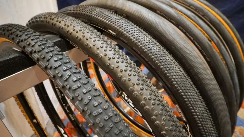 自行车入门挑选要素_美利达飞度的链条型号_单车把手样式轮胎兼容性车款尺寸