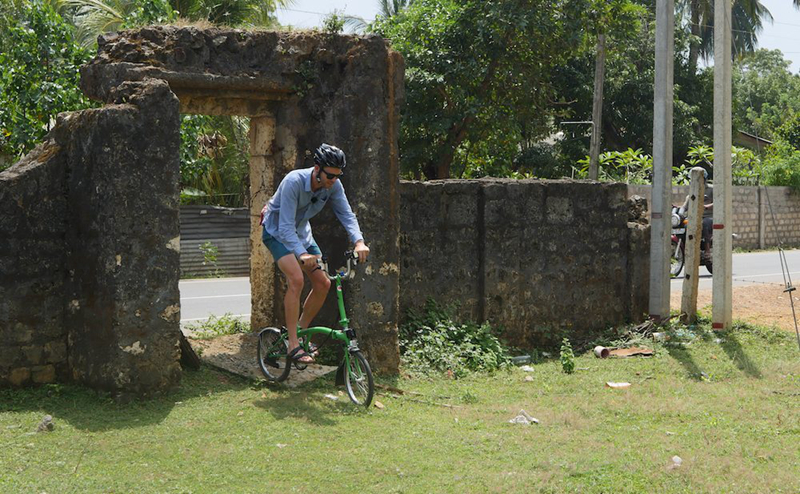 星空体育官方网站 如何选择适合长途骑行的折叠车？