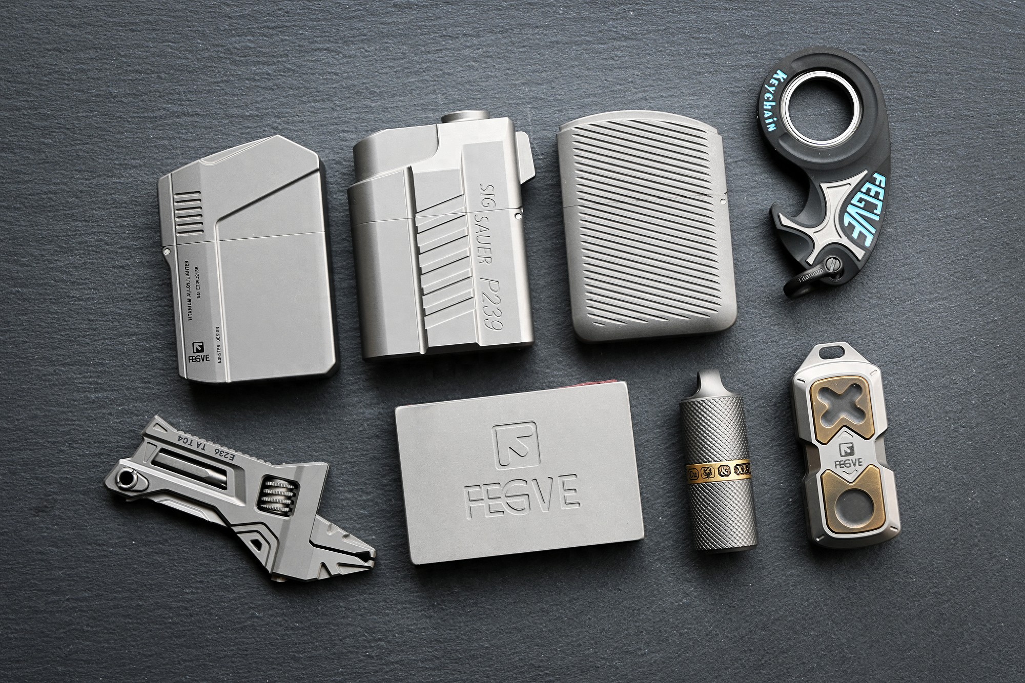 星空体育app官方下载 情怀之选，便携取火！费戈P239钛合金&钛镶铜迷你打火机体验