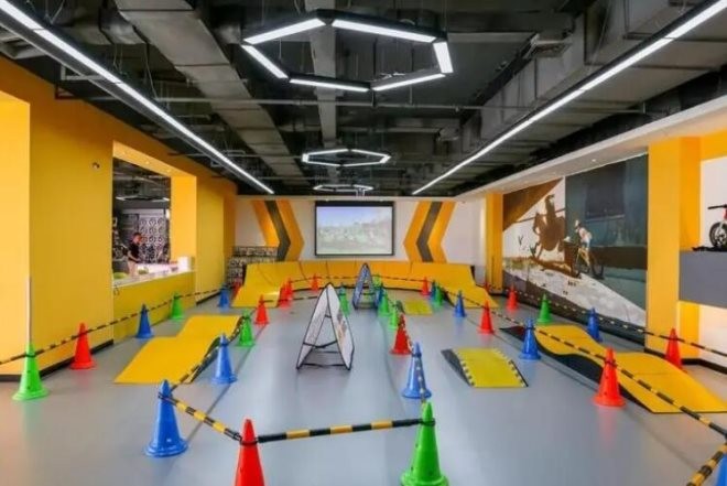 速尔威智能平衡车_儿童平衡车训练馆品牌优势_儿童平衡车训练馆加盟