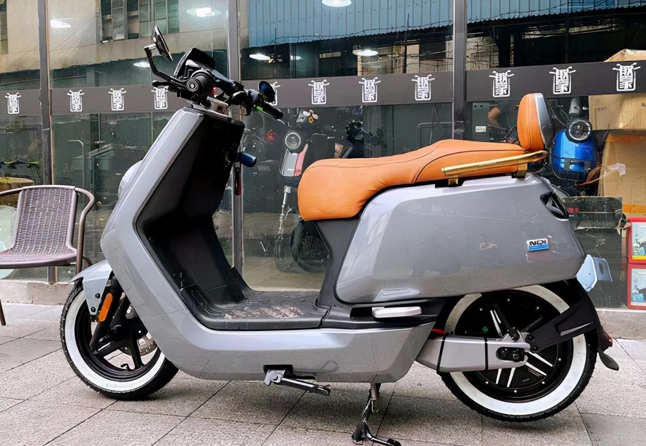 小牛电动车与九号电动车哪个更好_智能平衡车品牌_智能电动车小牛九号对比