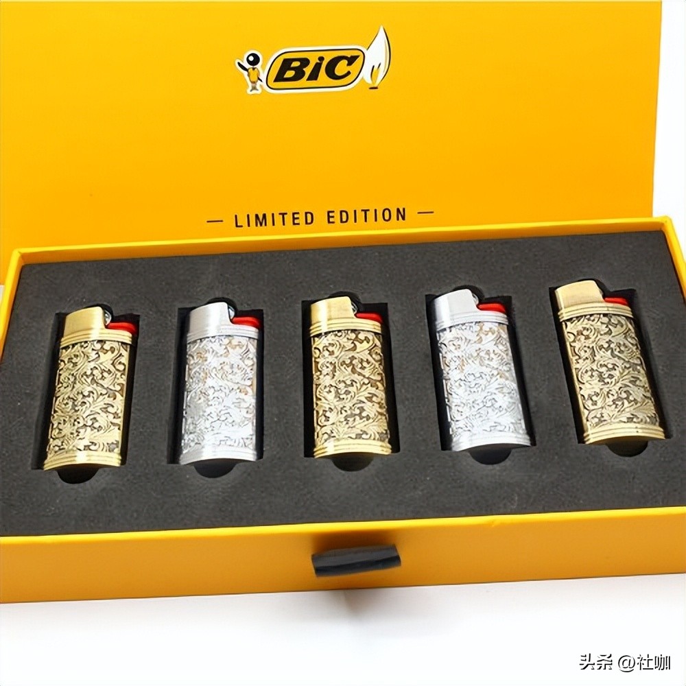 Zippo打火机收藏价值_zippo加油能用多久_都柏特打火机拉丝机身