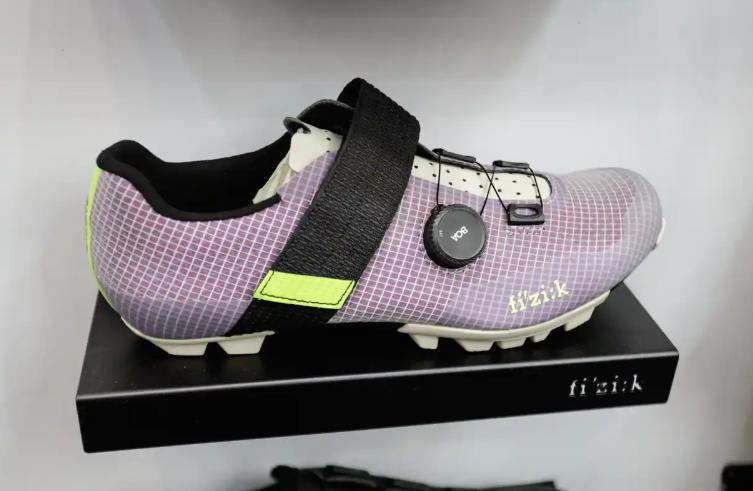 英国自行车展 新款自行车产品 _ Fusion钛合金公路车 Reilly _2025 cannondale evo