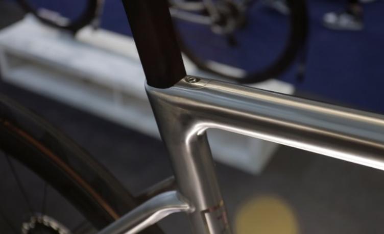 英国自行车展 新款自行车产品 _2025 cannondale evo_ Fusion钛合金公路车 Reilly 