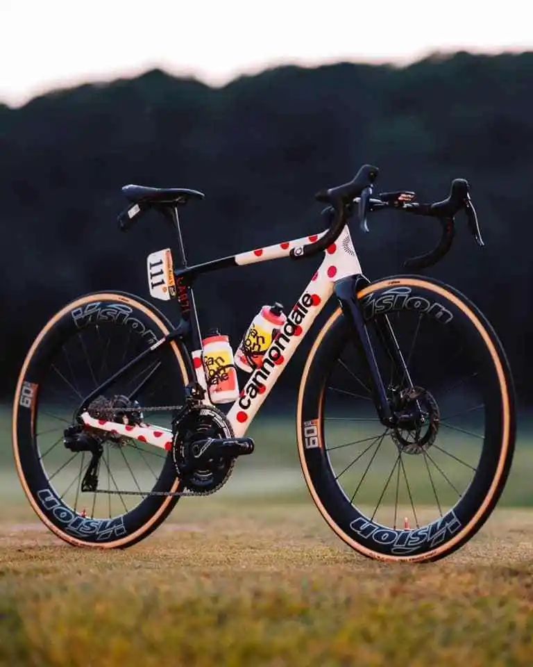 厄瓜多尔车手环法赛段冠军_2024年环法自行车赛理查德·卡拉帕兹成就_2025 cannondale evo