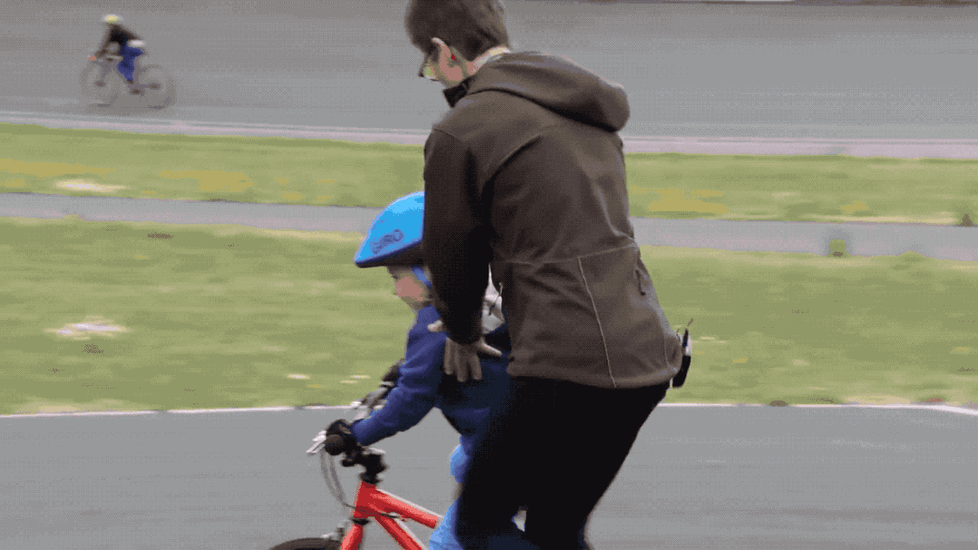 自行车儿童前叉怎么装_自行车儿童前叉怎么拆_儿童自行车前叉