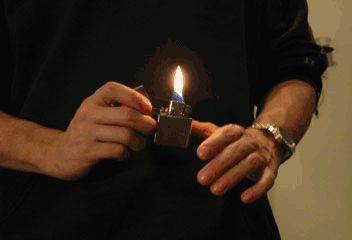 用zippo点烟怎么了_古银zippo用久了_zippo用的人多吗