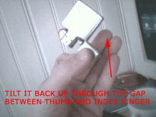 zippo用的人多吗_古银zippo用久了_用zippo点烟怎么了