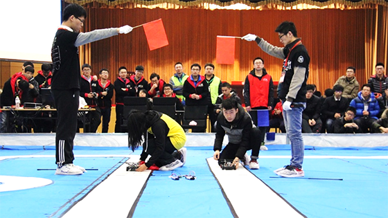 星空体育平台官网入口 北京科技大学第十届智能车校内赛圆满举行