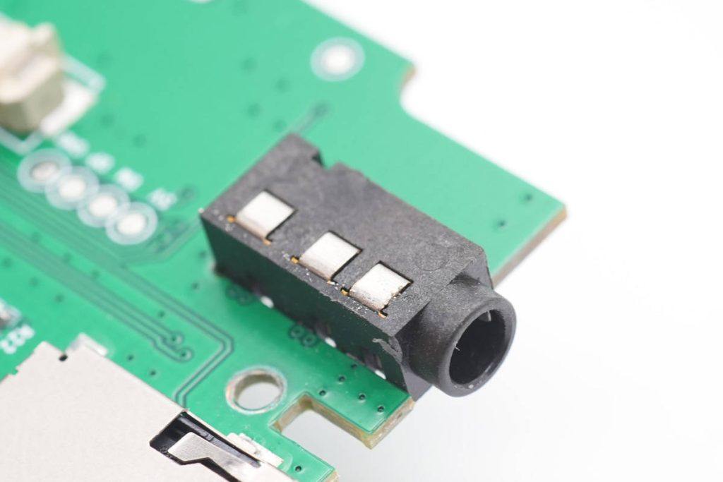 机乐堂带线款多端口车载蓝牙发射器_机乐堂车载蓝牙发射器拆解_智能蓝牙gps定位车充