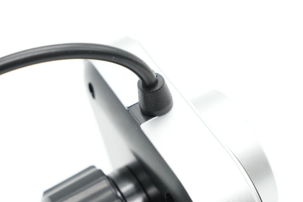 机乐堂带线款多端口车载蓝牙发射器_机乐堂车载蓝牙发射器拆解_智能蓝牙gps定位车充