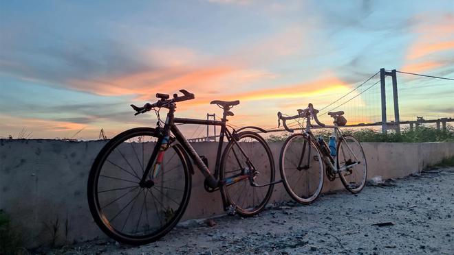 直拉花鼓和弯头花鼓_直拉花鼓怎么编圈_直拉花鼓真的好