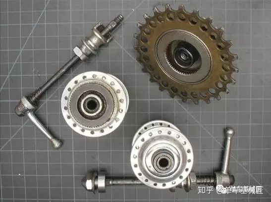 飞轮塔基如何拆卸_拆卸飞轮塔基的工具_xd塔基飞轮安装