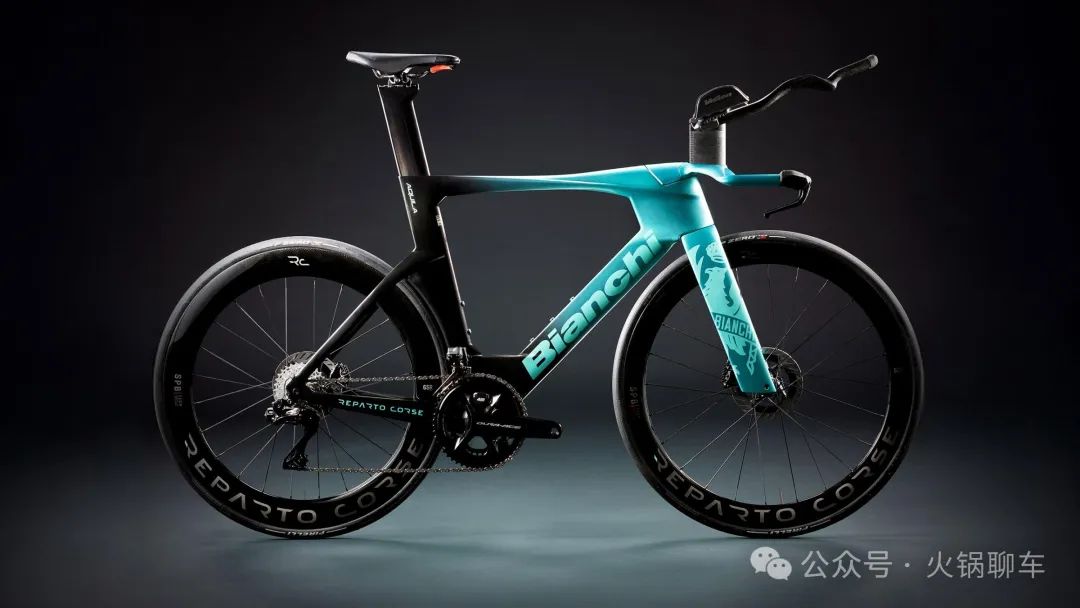 星空体育官方网站 世巡赛场圈刹绝迹？Bianchi发布全新Aquila RC碟刹计时赛车