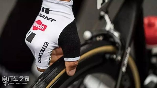 飞轮斗士百度百科_飞轮斗士_飞轮斗士动画叫什么名字