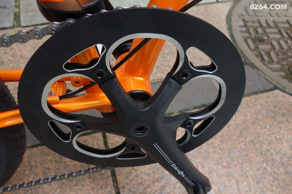 折叠自行车试车体验_大行自行车哪个型号好_小折叠自行车运动性能