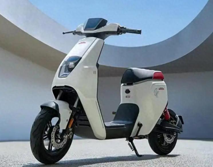 星空体育app官方下载 电摩品牌排行榜来了！雅迪排在第4名，第1名、第2名是哪个品牌？