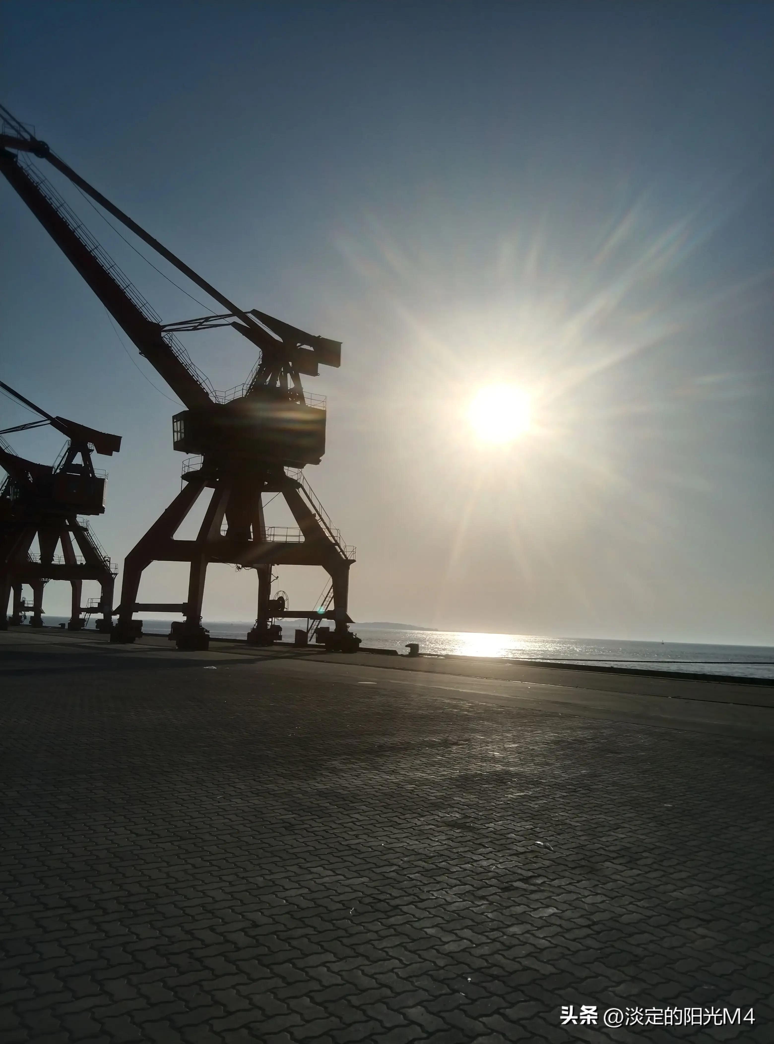 汽油发动机与柴油发动机的区别_柴油机飞轮的作用物理_发动机工作原理