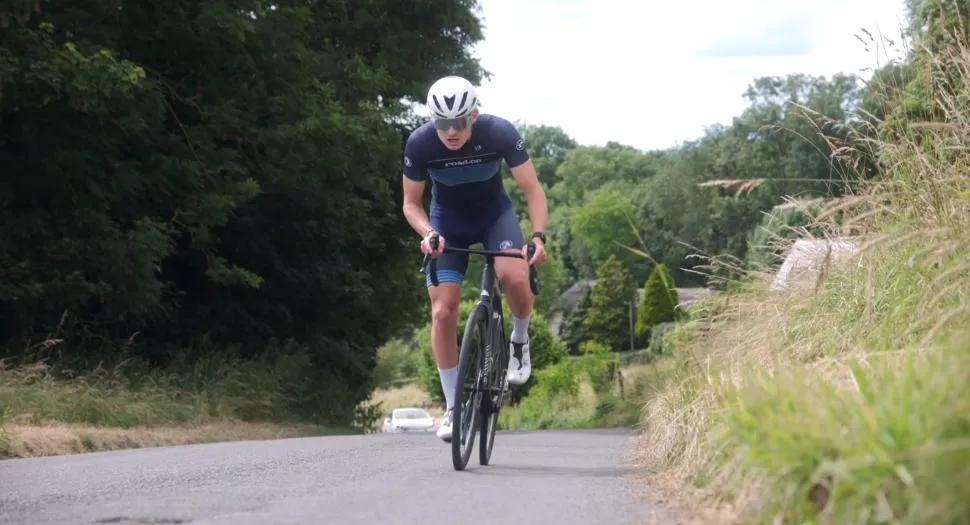 山地车换个塔基多少钱_拨链器变速系统调整_自行车爬坡变速技巧