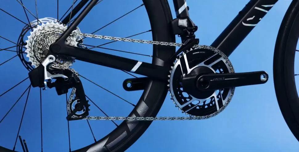 拨链器变速系统调整_山地车换个塔基多少钱_自行车爬坡变速技巧