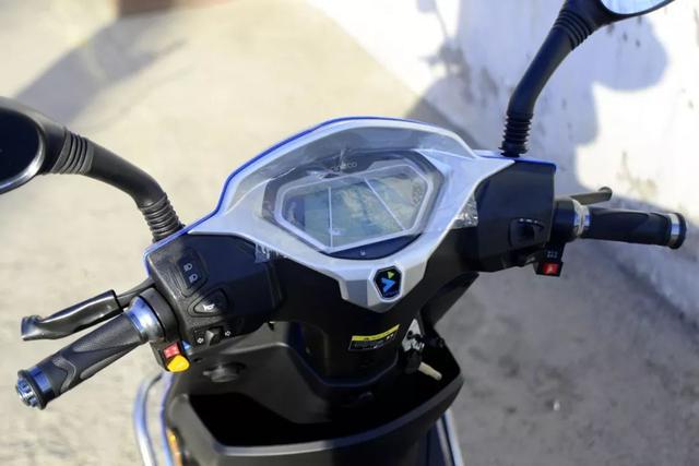 电动车鼓刹图片_电动车刹车技巧_电动车碟刹鼓刹区别