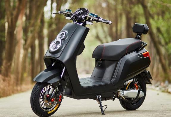 电动车碟刹鼓刹区别_电动车鼓刹图片_电动车刹车技巧