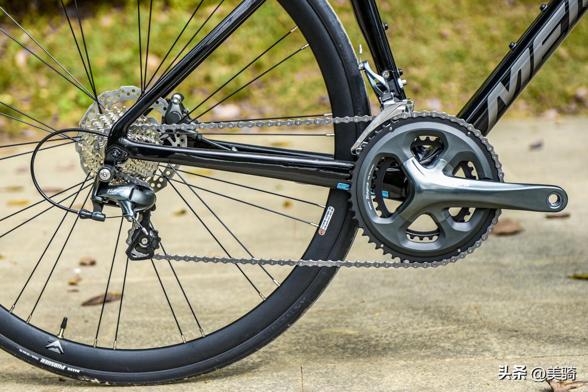 美利达斯特拉CARBON性价比评测_美利达车架号几位_美利达斯特拉第五代碳纤维公路车