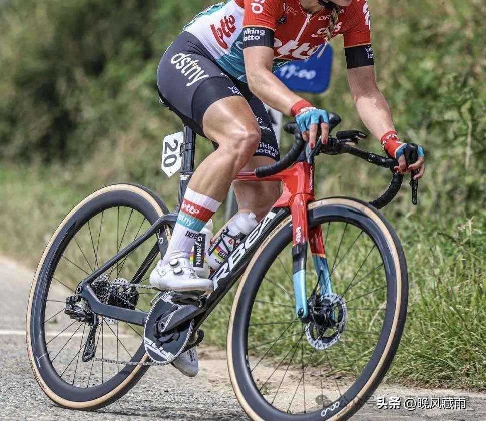 女子职业自行车赛配置_环法女子车队自行车品牌_cannondale 2025