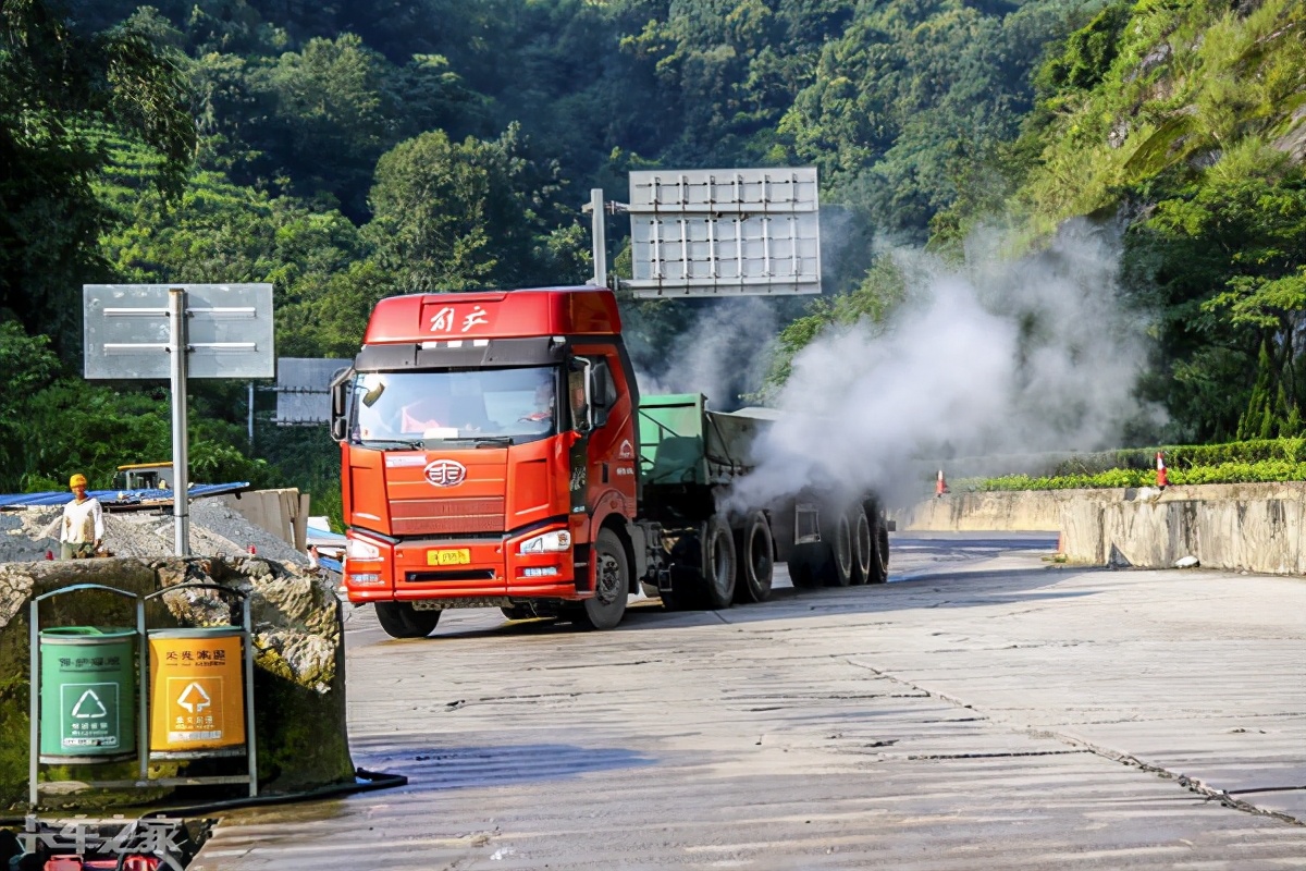 鼓刹_鼓刹异响尖叫怎么处理_鼓刹多久换一次刹车片