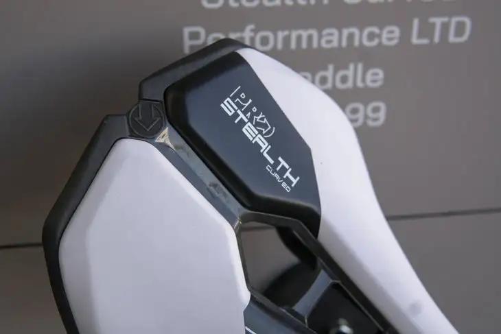 cannondale 2025_VELO 2025 海獭经典赛 超酷好物 _ ENVE Melee 公路车 限量版 