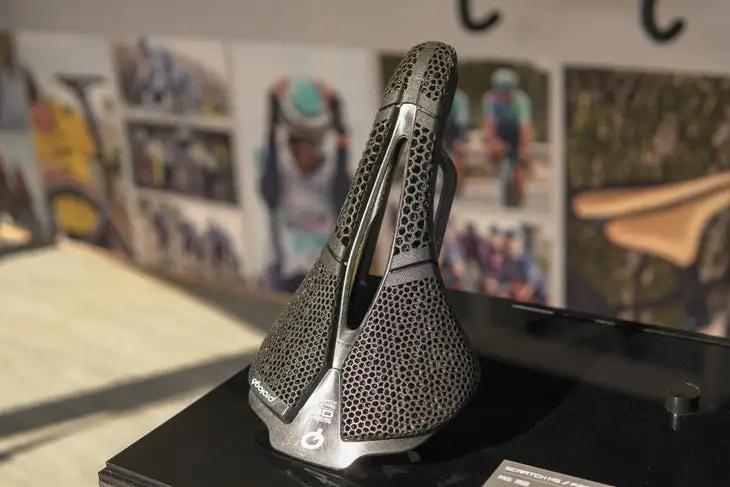 VELO 2025 海獭经典赛 超酷好物 _cannondale 2025_ ENVE Melee 公路车 限量版 