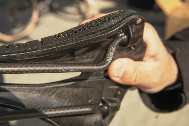 cannondale 2025_ ENVE Melee 公路车 限量版 _VELO 2025 海獭经典赛 超酷好物 