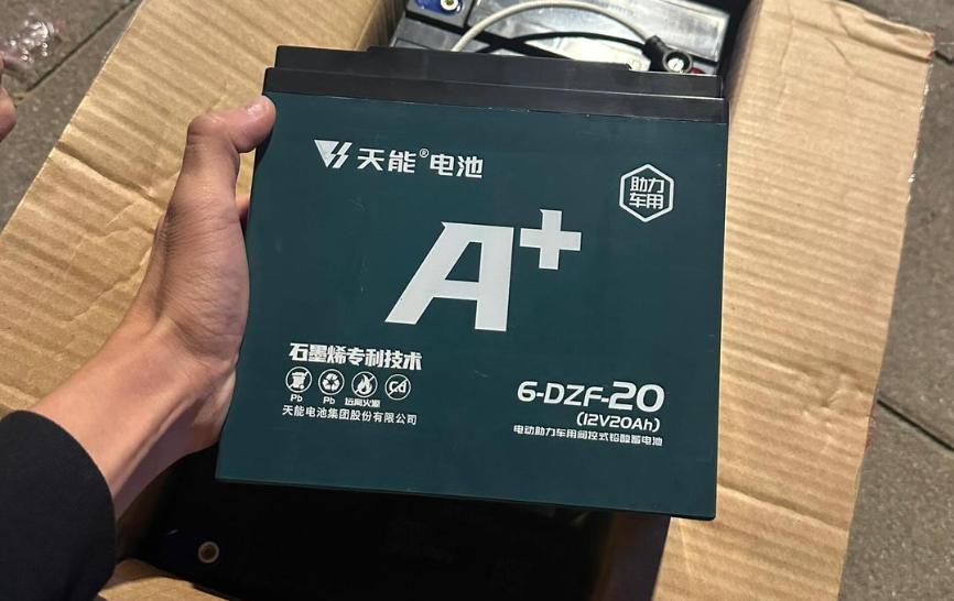 48v20ah锂电池价格_2025年换电池钠电铅酸石墨烯锂电怎么选划算