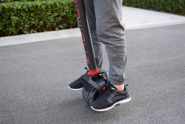 独轮智能平衡车_平衡智能车独轮车价格_独轮平衡车如何控制