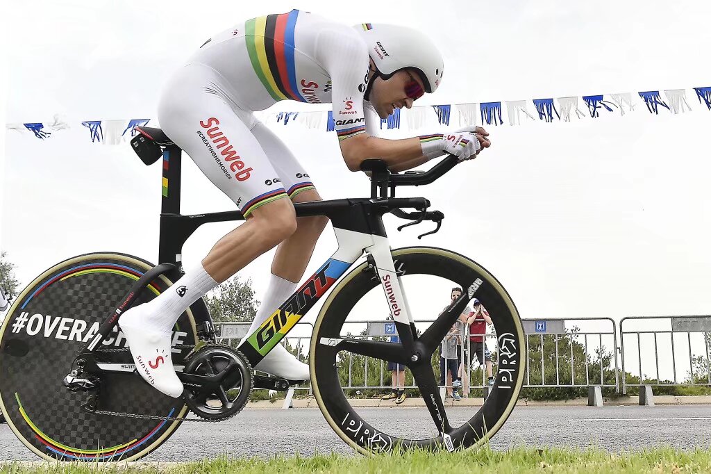 捷安特软尾glory多少钱_捷安特软尾车哪款好_捷安特最便宜的软尾