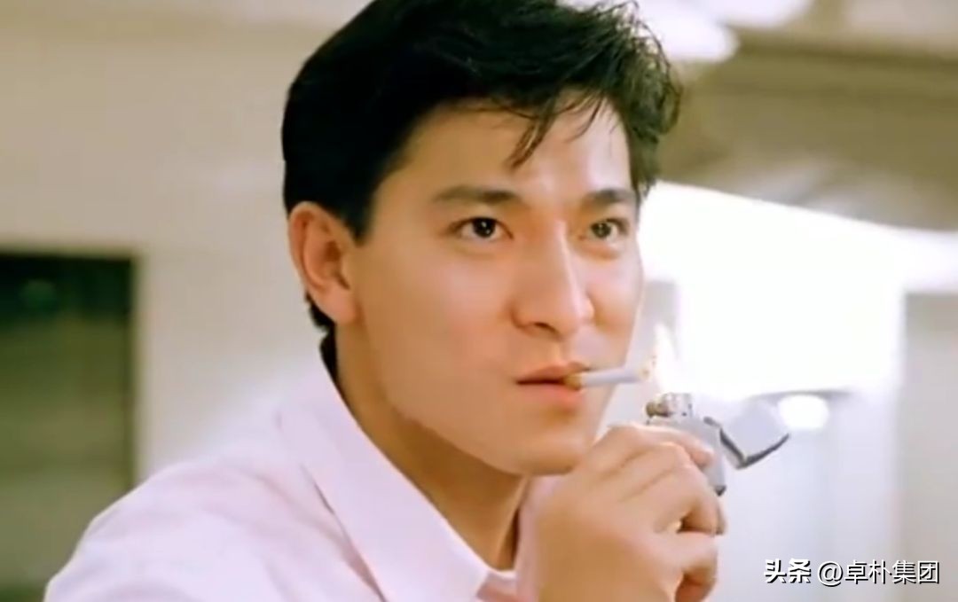 zippo玩法初级教程_Zippo打火机品牌识别率_Zippo打火机历史与成名