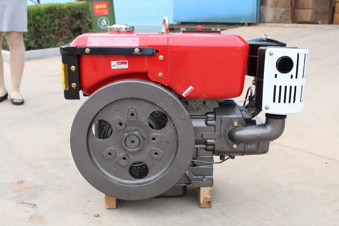 发动机飞轮尺寸sae_发动机飞轮直径_飞轮直径发动机的优缺点