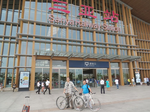 欧亚马自行车如何_电动助力单车市场定位_小米电动助力折叠自行车