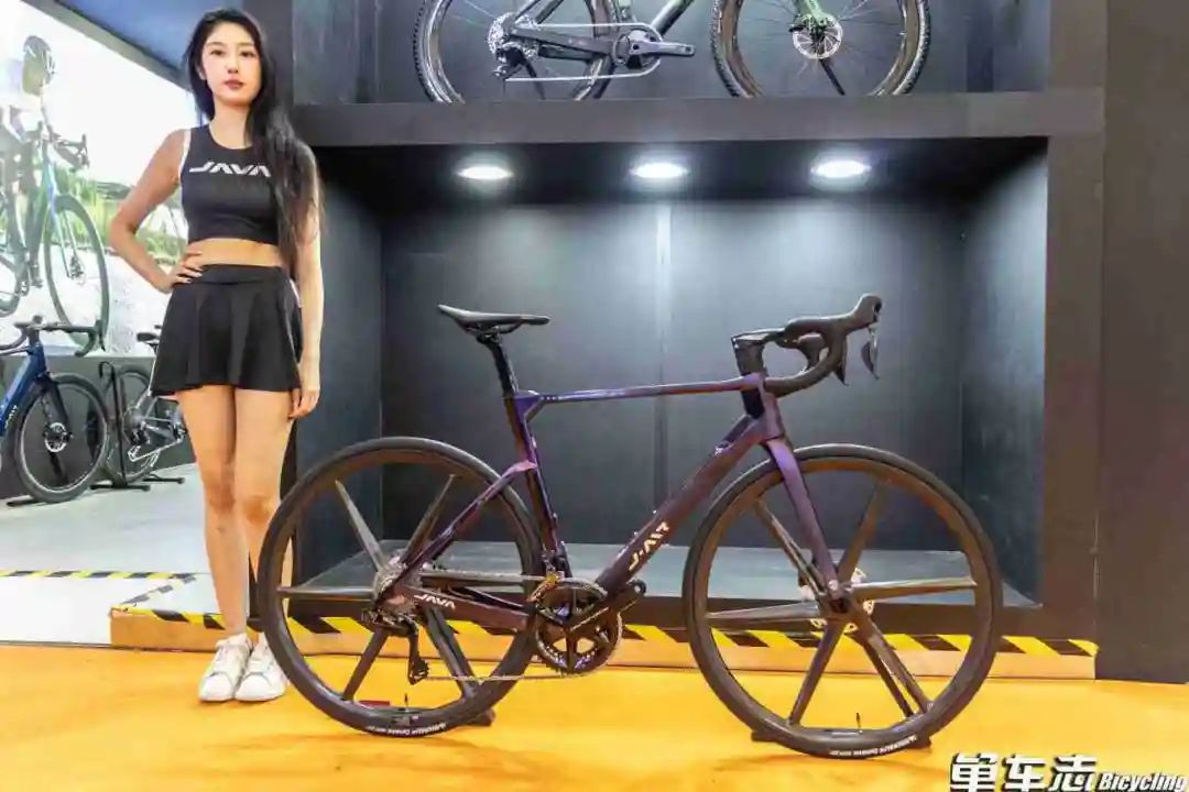  2025年上海展新车潮品 _欧亚马自行车如何_