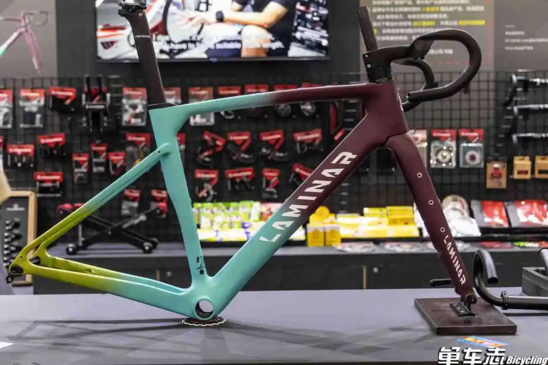  2025年上海展新车潮品 _欧亚马自行车如何_