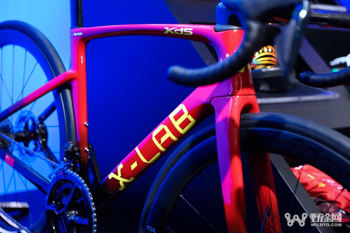 禧玛诺 CUES LINKGLIDE 技术展示_中国自行车展览会 2023 公路车 新品发布_cannondale supersix