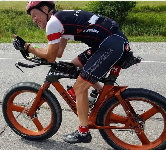 Fatquinox改装自行车_碳纤维结构解构设计_公路车怎么改装