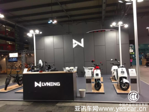 星空·综合体育官网入口 意大利米兰国际展，绿能电动车精彩亮相