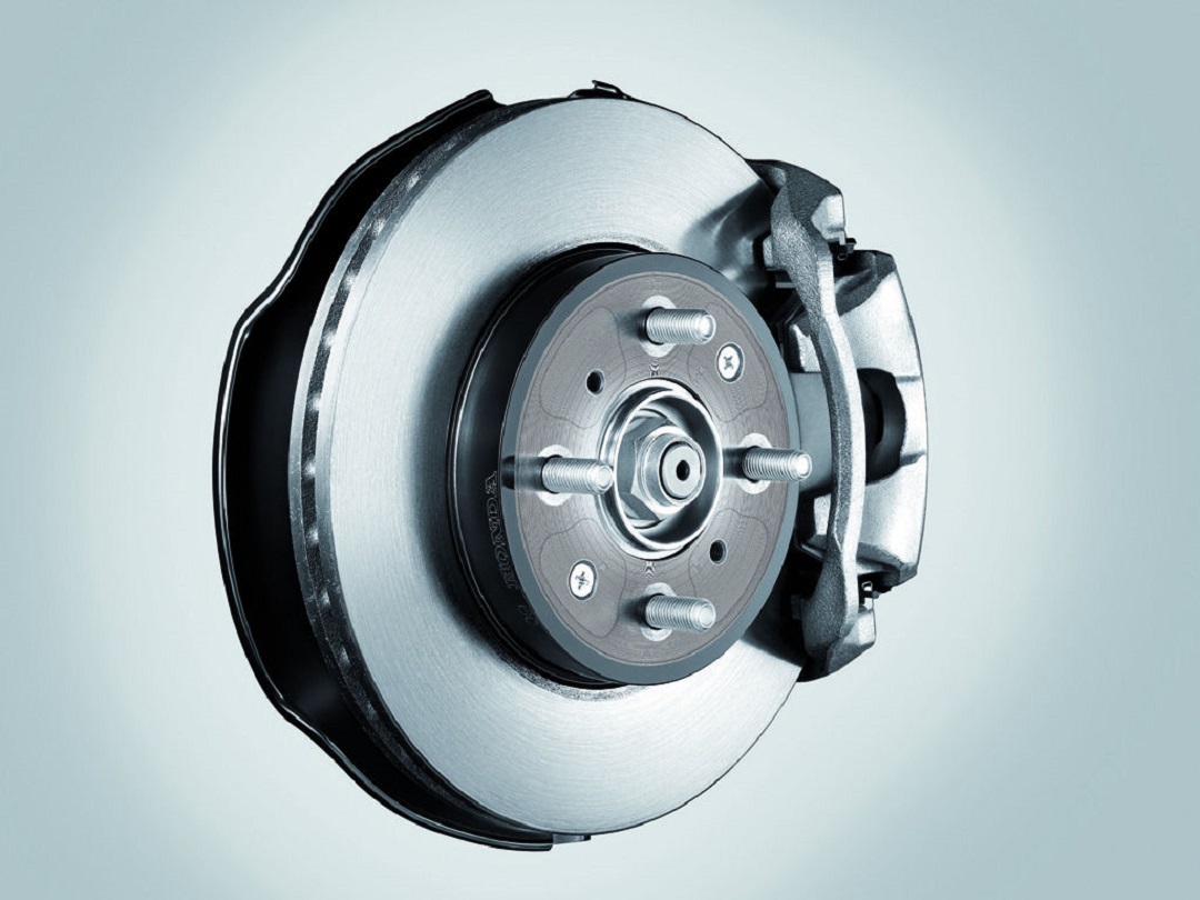 星空体育app下载入口 鼓刹和碟刹有啥区别？哪一个更好？为什么很多人不待见鼓刹？